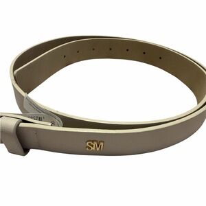Steve Madden Cream Belt with Gold Logo